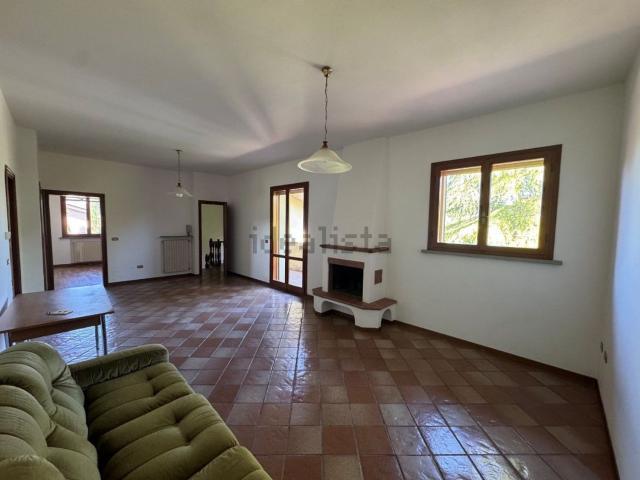 Casa in vendita a Colline Matildiche, Re
