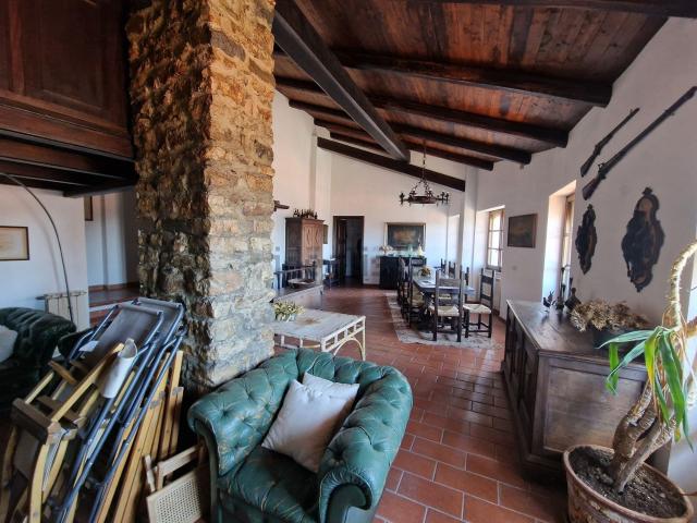 Casa in vendita a Unione di comuni Montana Lunigiana, Comano
