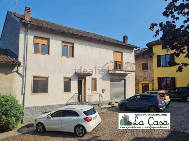 Casa in vendita a Piemonte, Asti