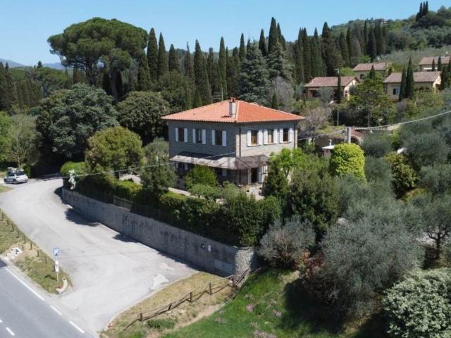 Casa in vendita a Cortona, Toscana