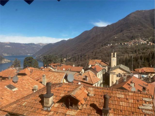 Casa in vendita a Faggeto Lario, Lombardia