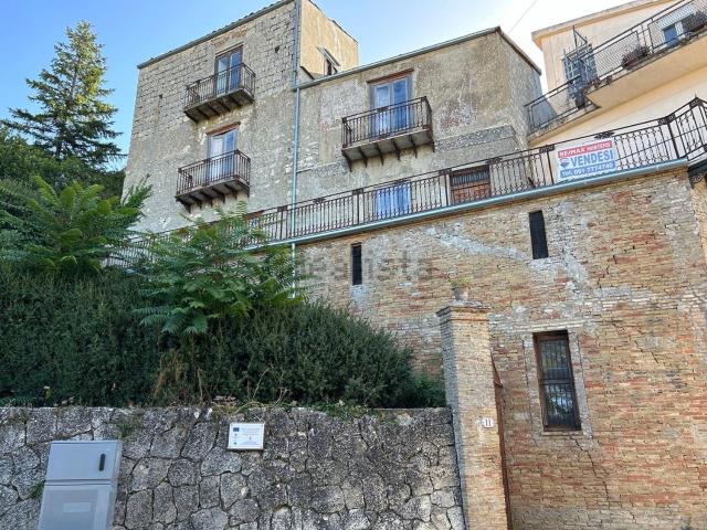 Casa in vendita a Petralia Soprana, Sicilia