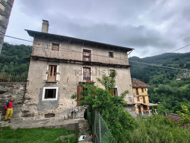 Casa in vendita a Piemonte, Vercelli