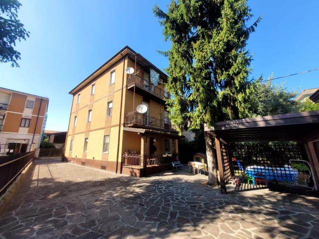 Casa in vendita a Piacenza, Reggio Emilia