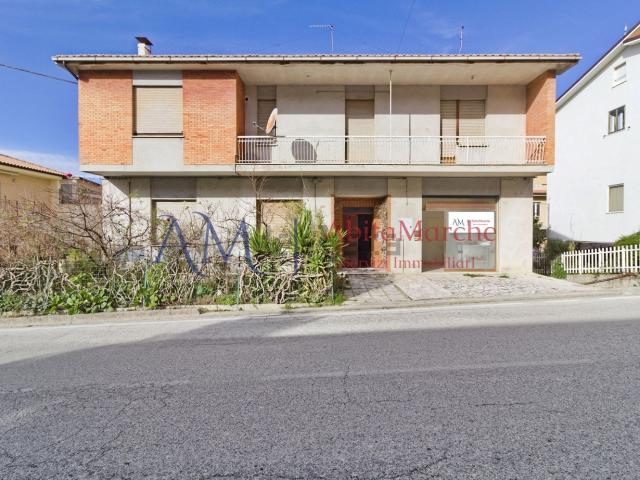 Casa in vendita a Marche, Fermo