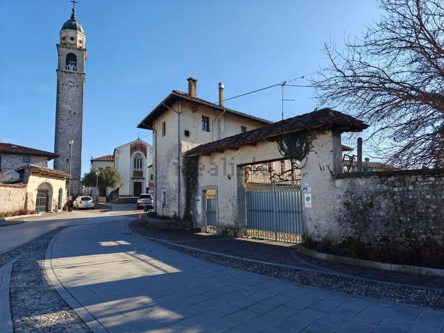 Casa in vendita a Beivârs, Reana Del Roiale