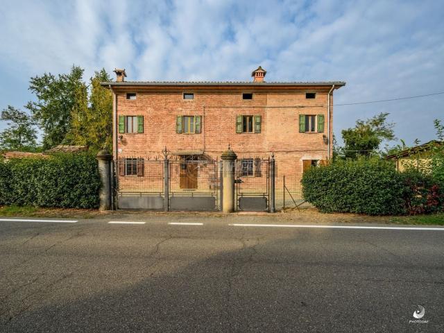 Casa in vendita a Unione di comuni Terre di Castelli, Vignola