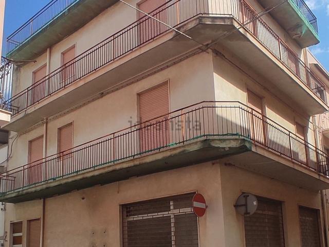 Casa in vendita a Rosolini, Siracusa