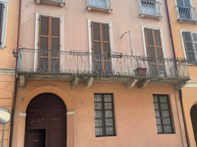 Casa in vendita a Zona Castello, Cremona
