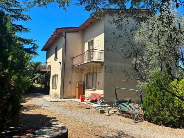 Casa in vendita a Chiusi Città, Toscana