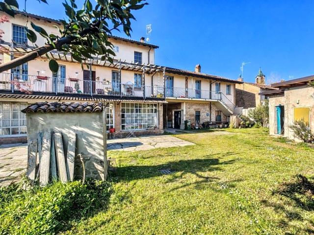 Casa in vendita a Campospinoso, Lombardia