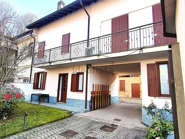 Casa in vendita a Cassina Pertusella, Caronno Pertusella