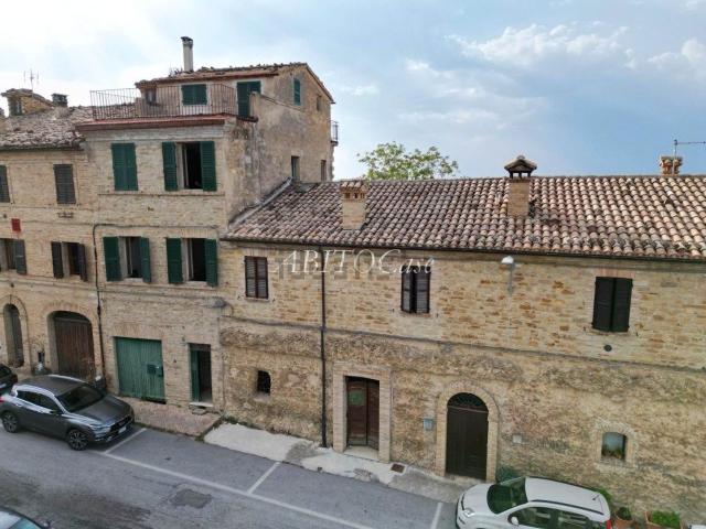 Casa in vendita a San Bartolomeo, Marche