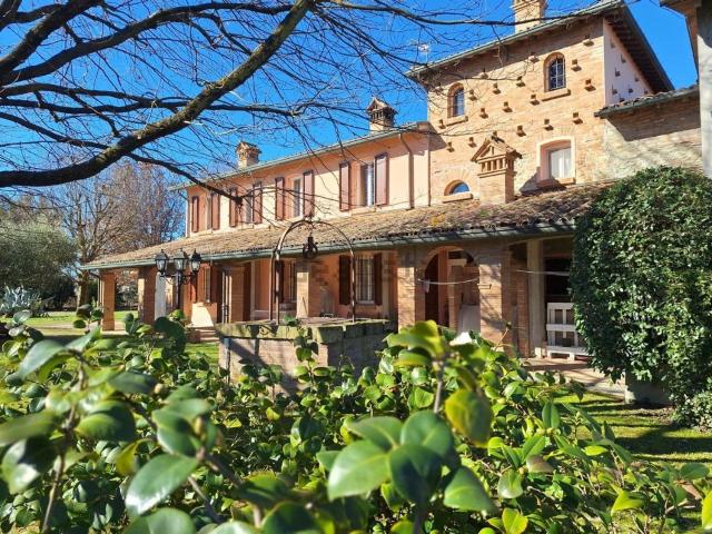 Casa in vendita a Unione di Comuni della Romagna Forlivese, Quattro