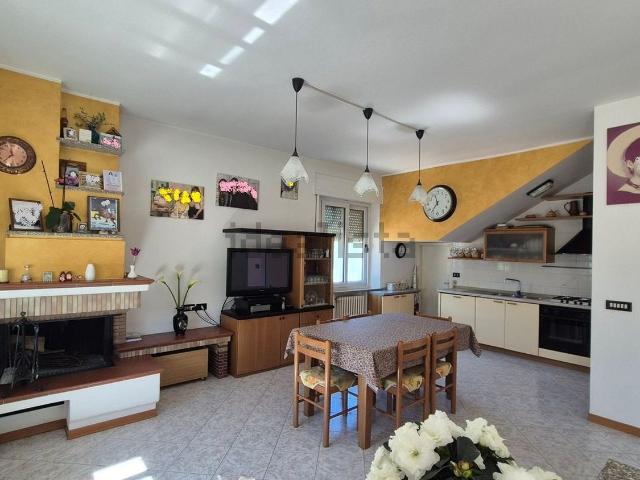 Casa in vendita a Coriano, Reggio Emilia