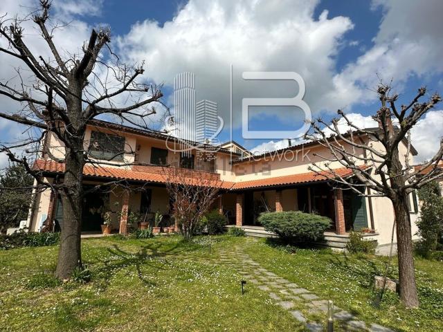 Casa in vendita a Vecchiano, Toscana