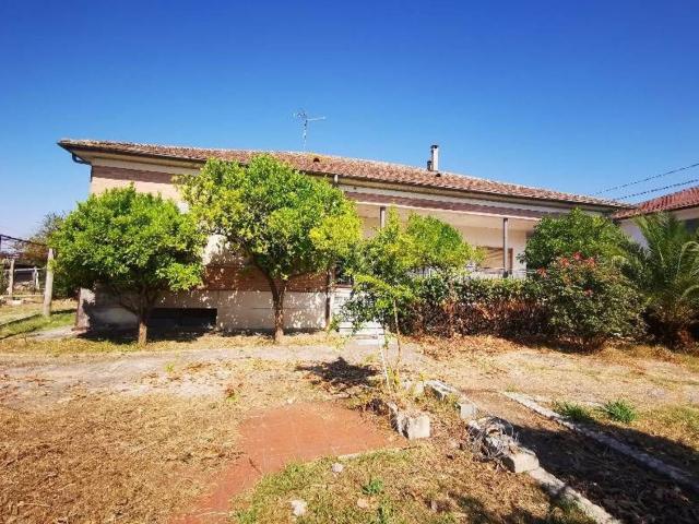 Casa in vendita a Cervaro, Lazio