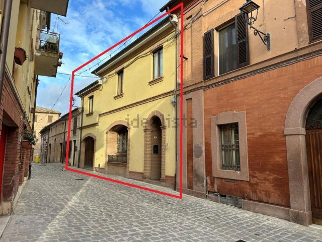 Casa in vendita a Marche, Macerata