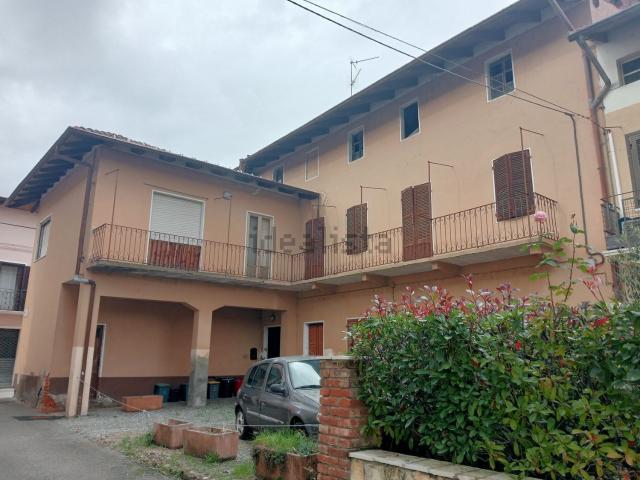 Casa in vendita a Piemonte, Vercelli