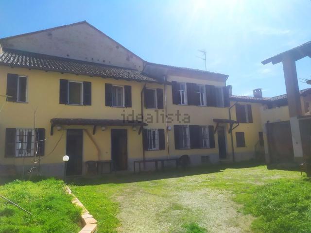 Casa in vendita a Retorbido, Lombardia
