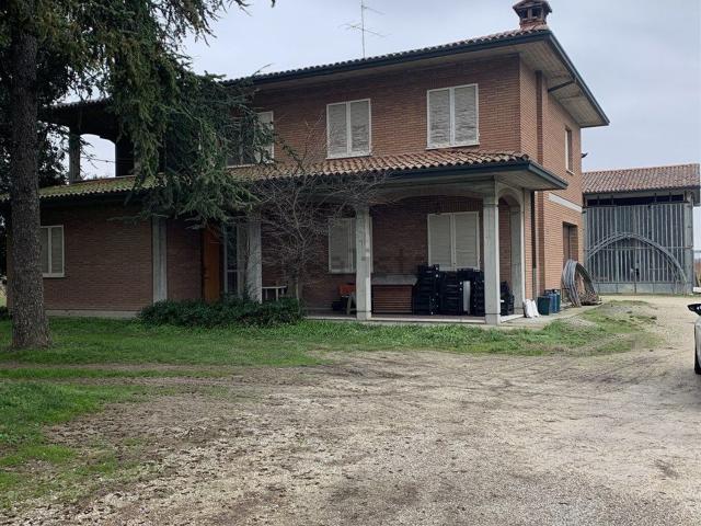 Casa in vendita a Russi, Reggio Emilia