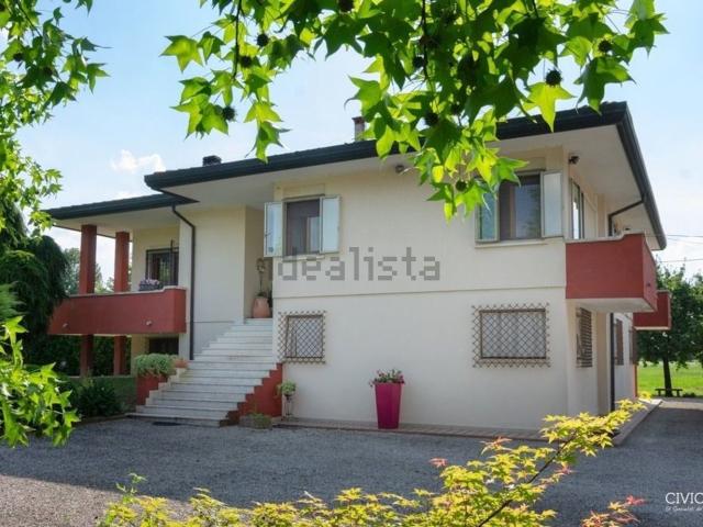 Casa in vendita a Noventa Vicentina, Veneto
