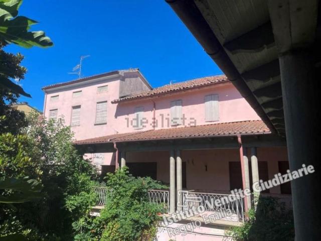 Casa in vendita a Pianura Reggiana, Re