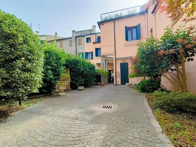 Casa in vendita a Borgo Dolomiti, Adria