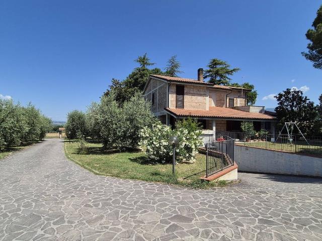 Casa in vendita a Terni, Umbria