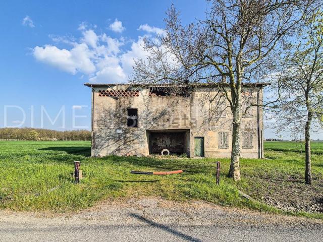Casa in vendita a Unione Comuni Modenesi Area Nord, Camposanto