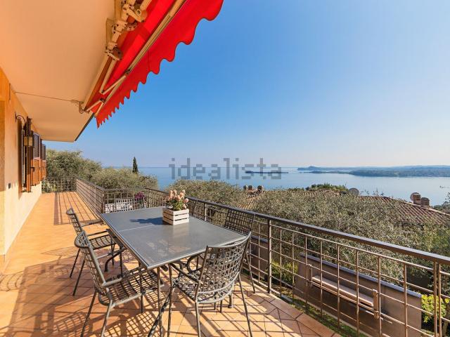 Casa in vendita a Comunità Montana Parco Alto Garda bresciano, Gardone Riviera