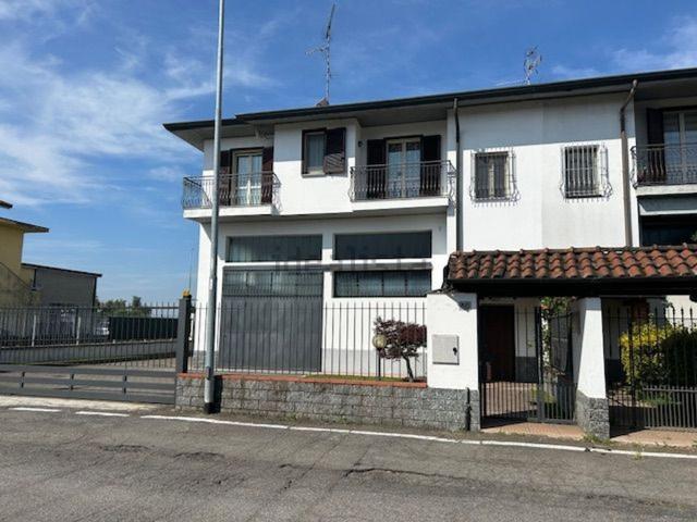 Casa in vendita a Unione dei Comuni I Fontanili, Zelo Surrigone