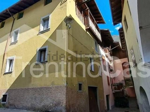 Casa in vendita a Comunità delle Giudicarie, Condino