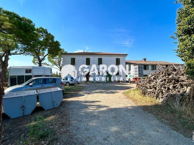 Casa in vendita a Unione della Romagna Faentina, Faenza