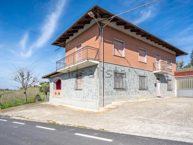 Casa in vendita a Piemonte, Asti