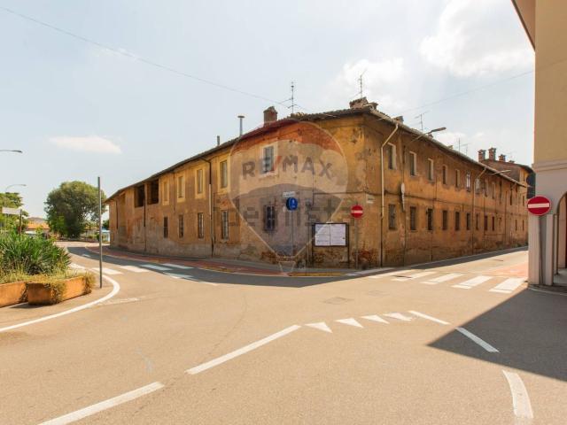 Casa in vendita a Busto Garolfo, Milano