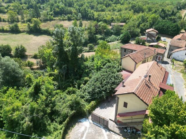 Casa in vendita a Piemonte, Asti