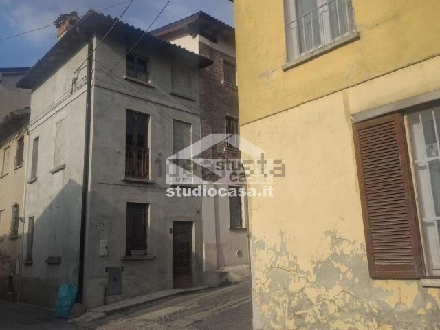 Casa in vendita a Vistarino, Lombardia