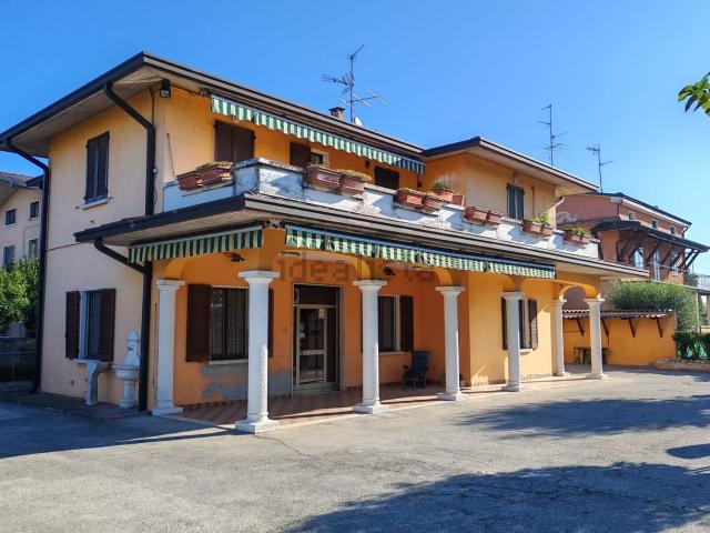 Casa in vendita a Bagnolo Mella, Brescia