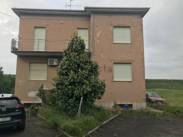 Casa in vendita a Modena, Albareto