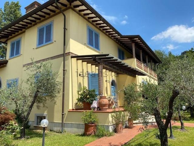 Casa in vendita a Tonfano, Toscana