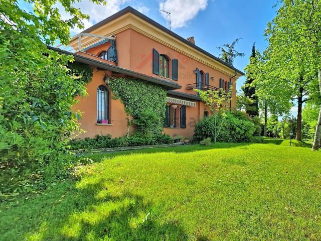 Casa in vendita a Montebello Della Battaglia, Lombardia