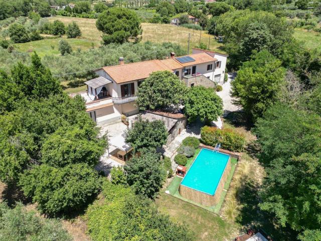 Casa in vendita a Tuoro Sul Trasimeno, Umbria