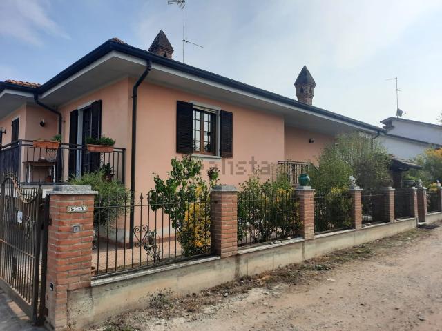 Casa in vendita a Benvenuti, Voghera