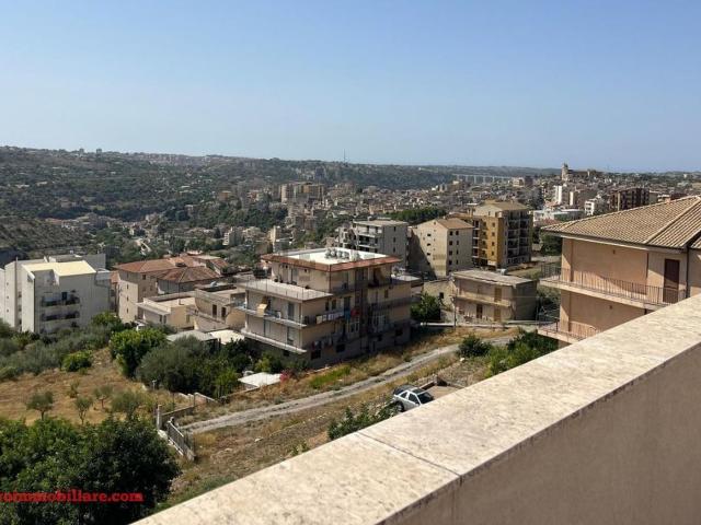 Casa in vendita a Modica Alta, Marina Di Modica