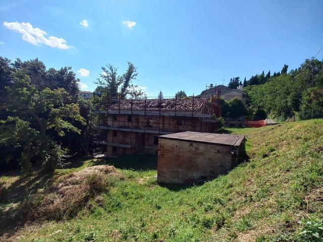 Casa in vendita a Marche, Macerata