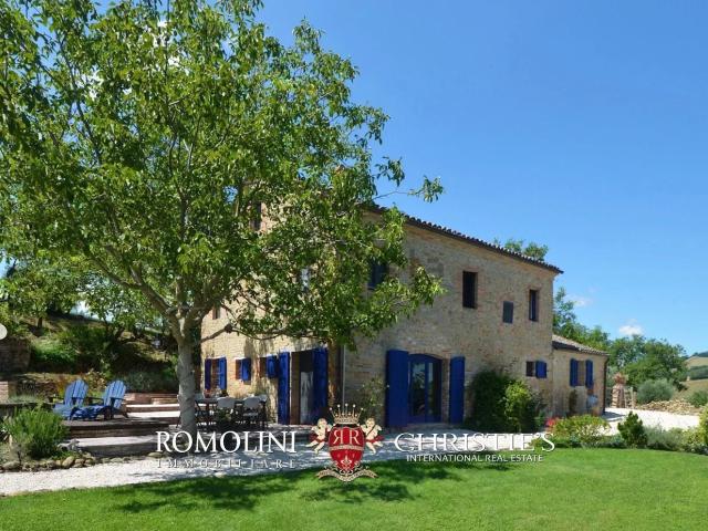 Casa in vendita a Marche, Macerata
