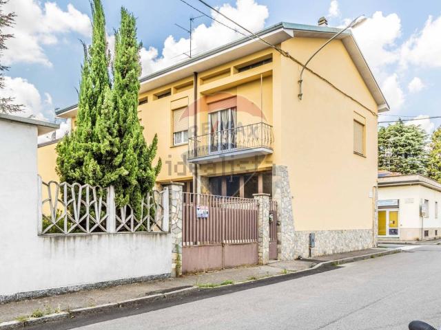 Casa in vendita a Sacconago, Busto Arsizio