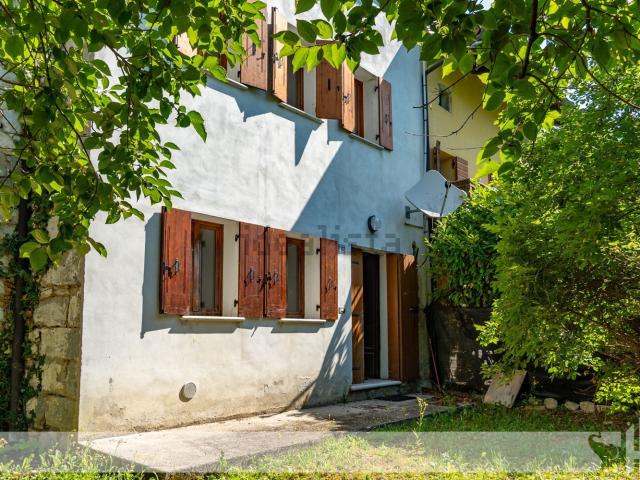 Casa in vendita a Tarzo, Veneto