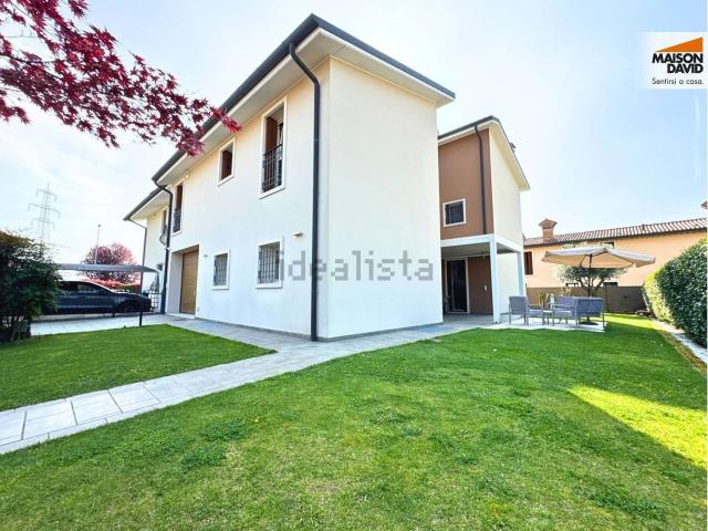 Casa in vendita a Sovizzo, Veneto